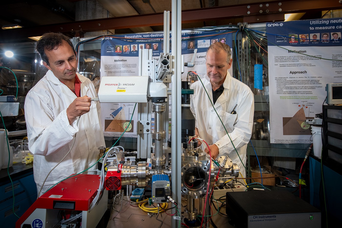 Une équipe de recherche américaine a découvert que les matériaux solides peuvent augmenter considérablement la fréquence des réactions de fusion à basse énergie.