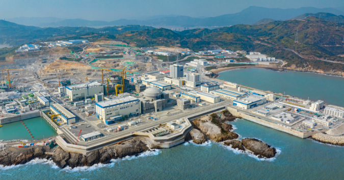 Hu Jinjun, membre du Comité permanent du Comité provincial du Guangdong et chef du Département de la propagande, se rend à Huizhou pour une enquête : Renforcer la puissance maritime et accélérer le développement de haute qualité de l'économie marine