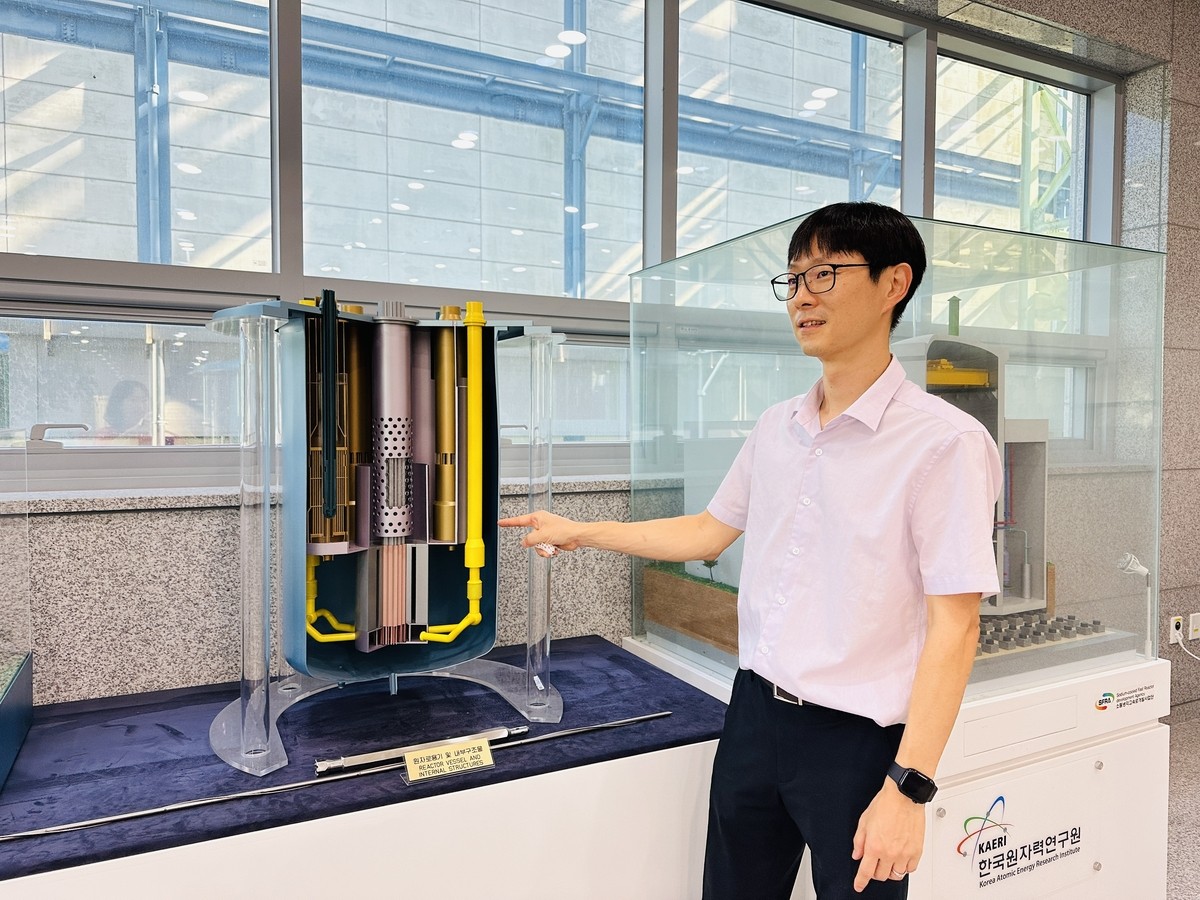 South Korea launches design of 250 MWe sodium-cooled fast reactor Helios