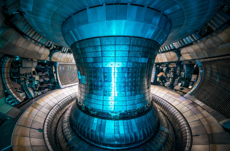 Two IPP studies reveal edge turbulence mechanisms in fusion plasmas from first principles