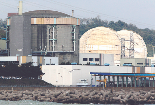 South Korea's Wolsong Nuclear Power Plant Units 2, 3, and 4 Pressure Tube Procurement Pushed for Preliminary Feasibility Study Exemption, Sparking Controversy