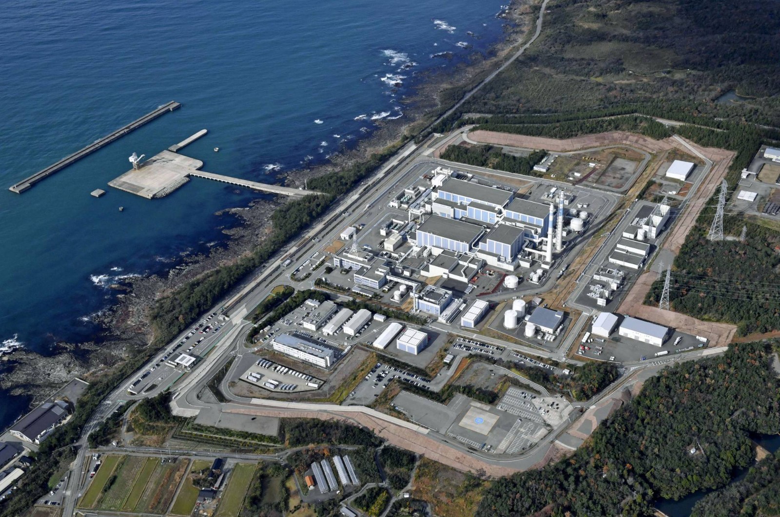 La compagnie électrique de Hokuriku au Japon soumet la révision du plan d'activités de prévention des catastrophes nucléaires de la centrale nucléaire de Shika