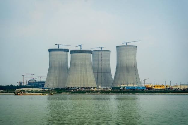 Le ministre bangladais des Sciences et Technologies rencontre des représentants russes pour faire avancer le raccordement au réseau de la centrale nucléaire de Rooppur