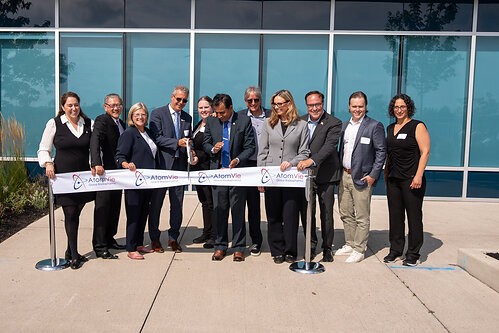 AtomVie, au Canada, inaugure une grande installation de recherche, développement et production de produits radiopharmaceutiques à Hamilton