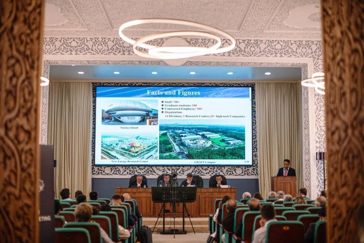 Des experts de 18 pays discutent conjointement de la programmation scientifique du Centre international de recherche sur le réacteur rapide MBIR en Russie : focus sur le cycle du combustible fermé et la synergie des grands équipements scientifiques