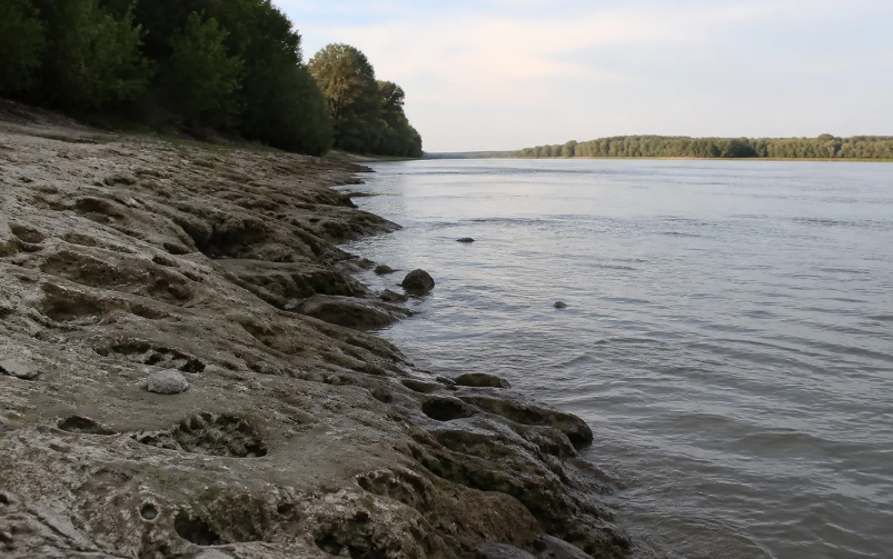 Румыния взрывает скалы в Дунае для обеспечения водоснабжения АЭС