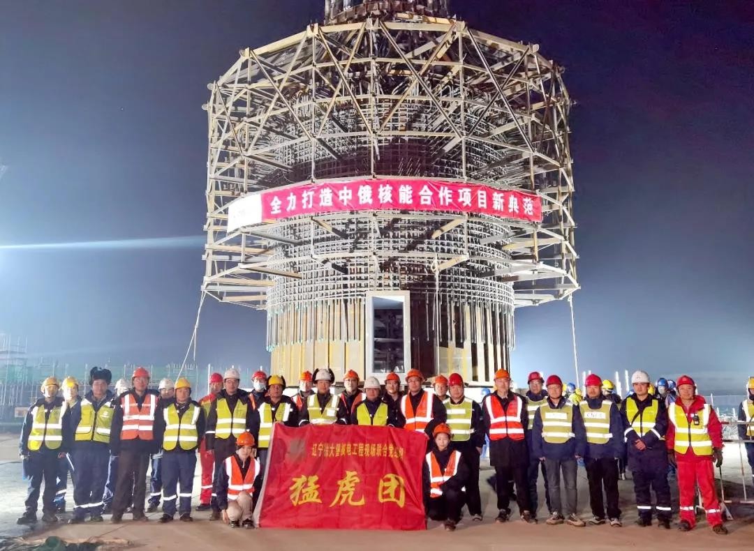 助力碳中和｜中核工程徐大堡核电3号机组首次大件吊装顺利完成