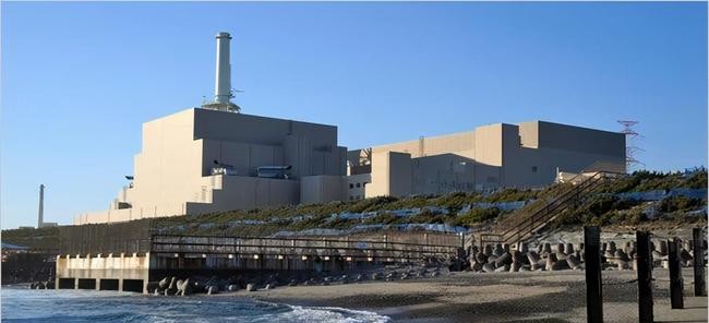 日本废弃核电站混凝土变硬，超原来3倍，切开发现一种罕见物质！