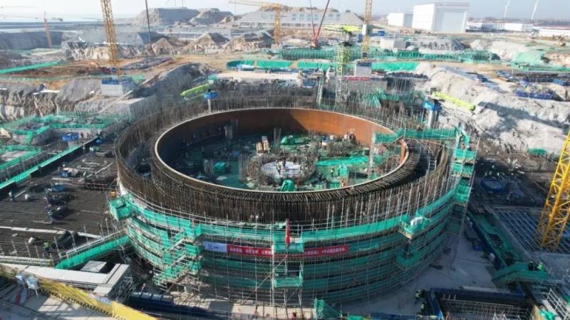 中国核电：辽宁徐大堡核电站4号机组浇筑核岛第一罐混凝土