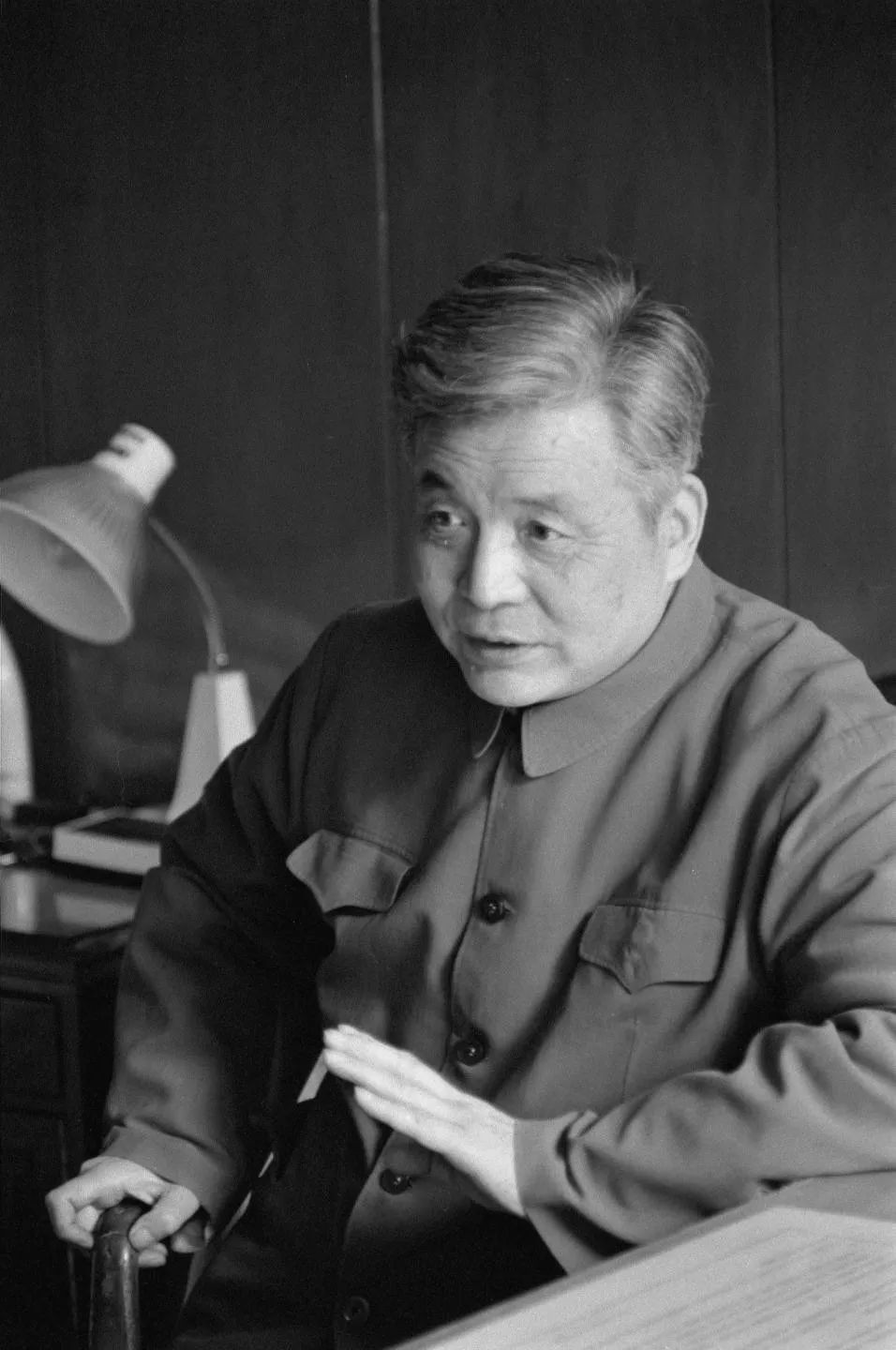 今天是“两弹元勋”邓稼先诞辰98年，曾为核事业隐姓埋名28年