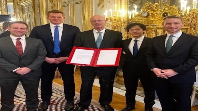 法国政府与Fluidstack签署MOU，共建全球最大脱碳AI超级计算机